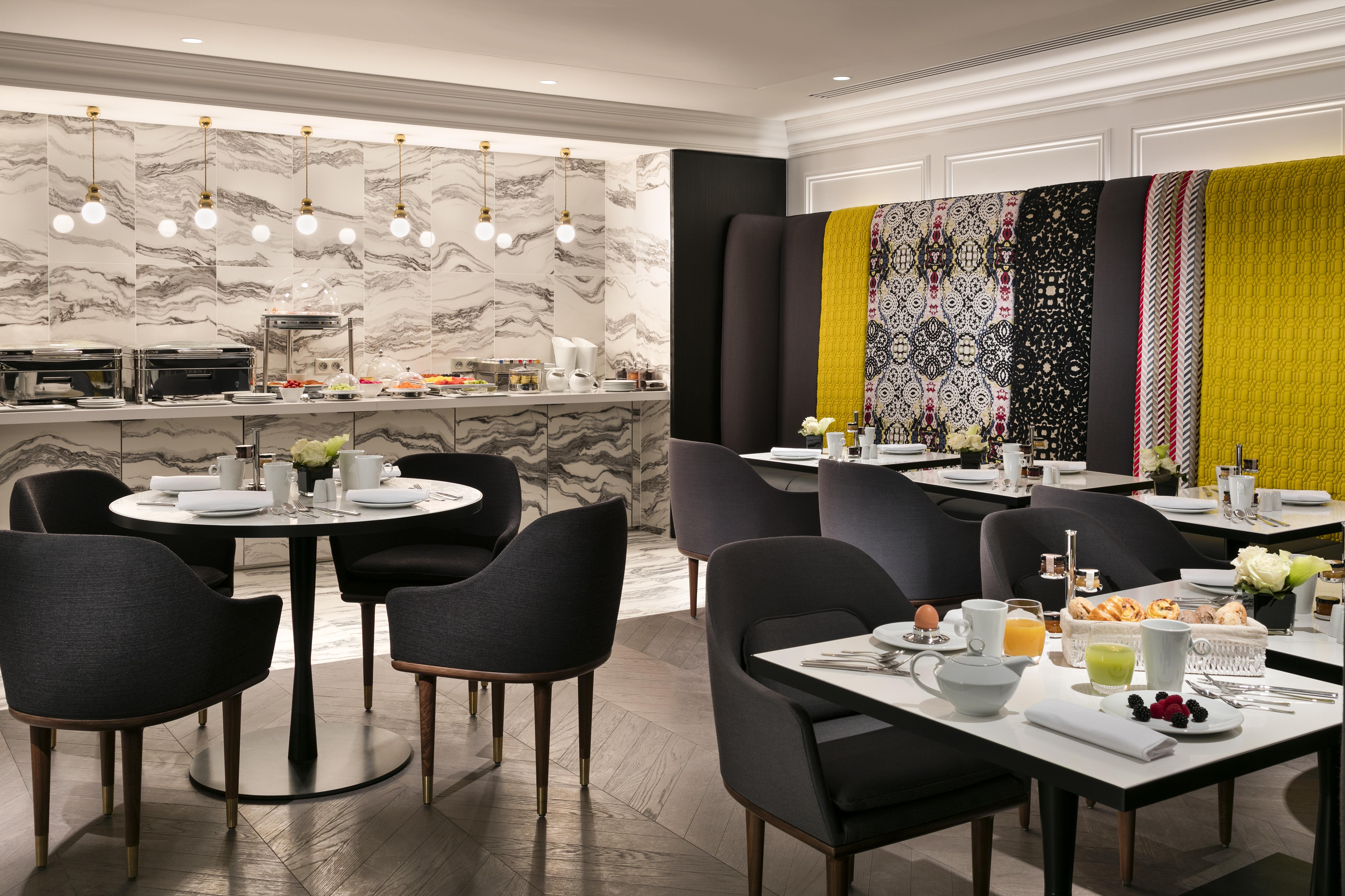 La Clef Champs-Elysees Paris By The Crest Collection エクステリア 写真 The Club at London Heathrow Airport