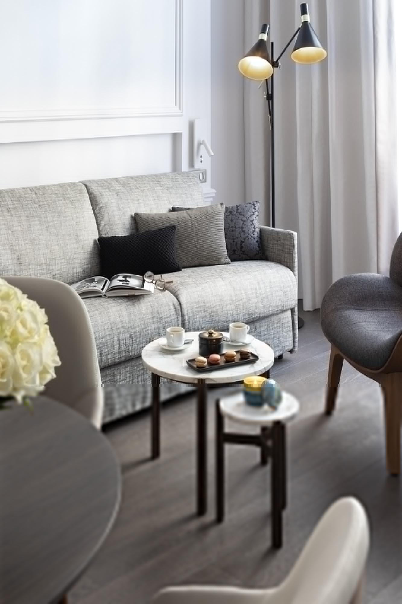La Clef Champs-Elysees Paris By The Crest Collection エクステリア 写真 A sofa