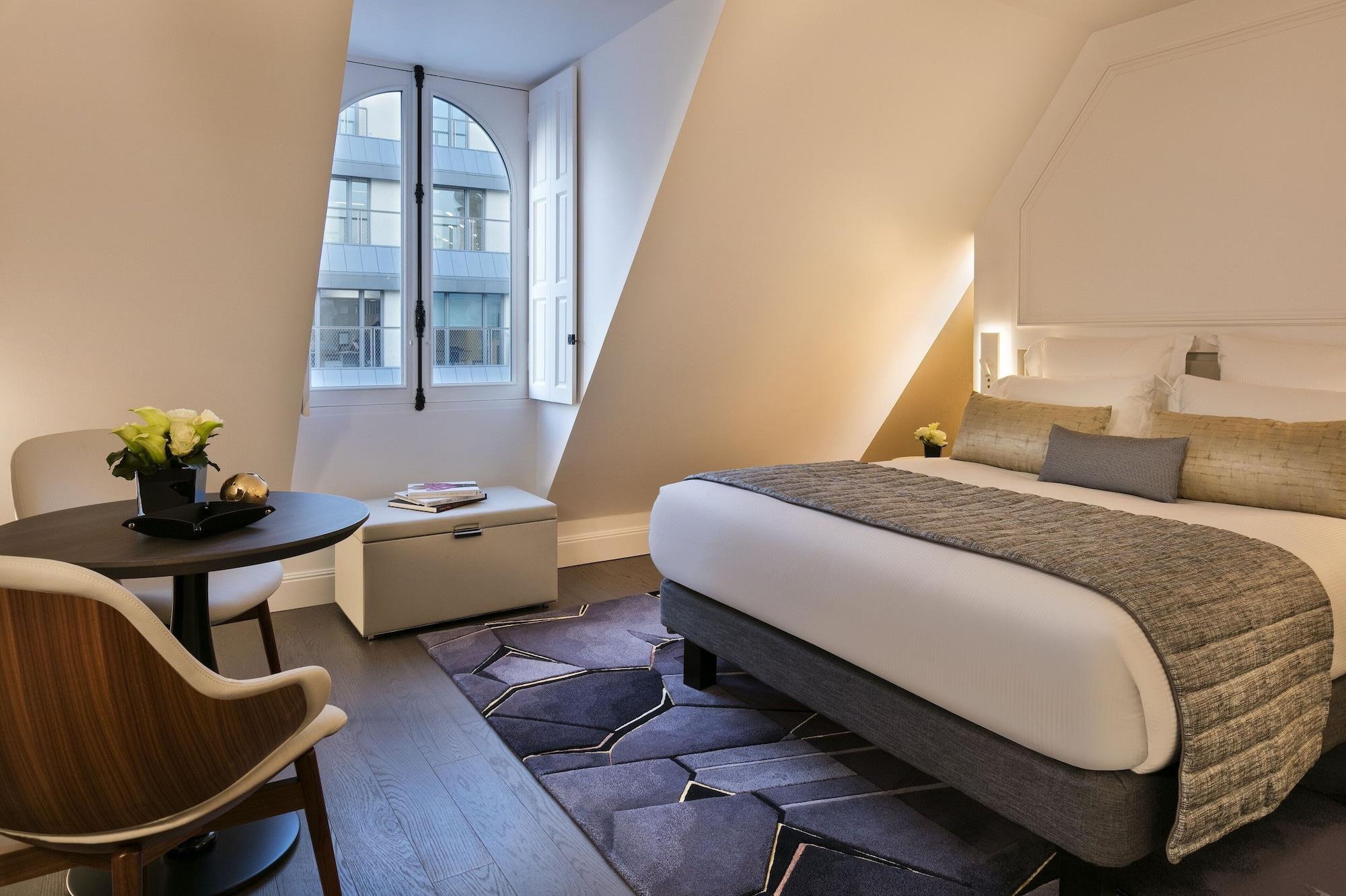 La Clef Champs-Elysees Paris By The Crest Collection エクステリア 写真 A room at the hotel